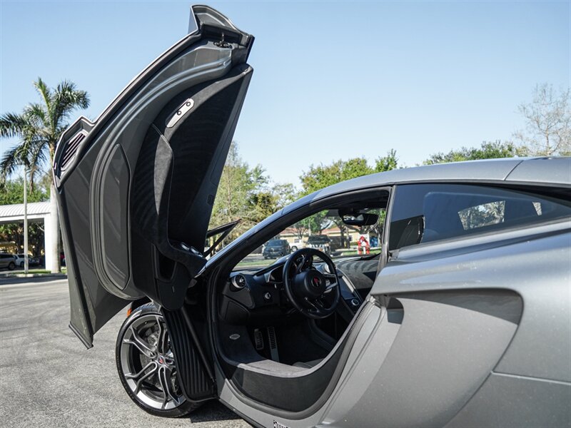2012 McLaren MP4-12C - Photo 44 - Bonita Springs, FL 34134