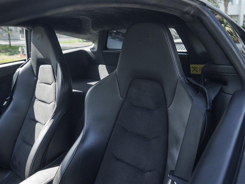 2012 McLaren MP4-12C - Photo 8 - Bonita Springs, FL 34134