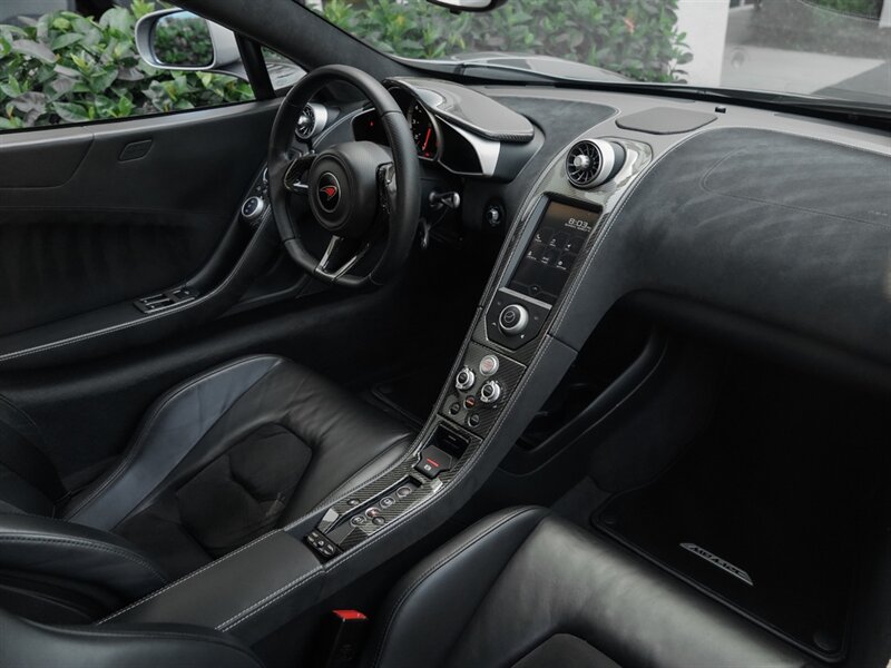 2012 McLaren MP4-12C - Photo 29 - Bonita Springs, FL 34134