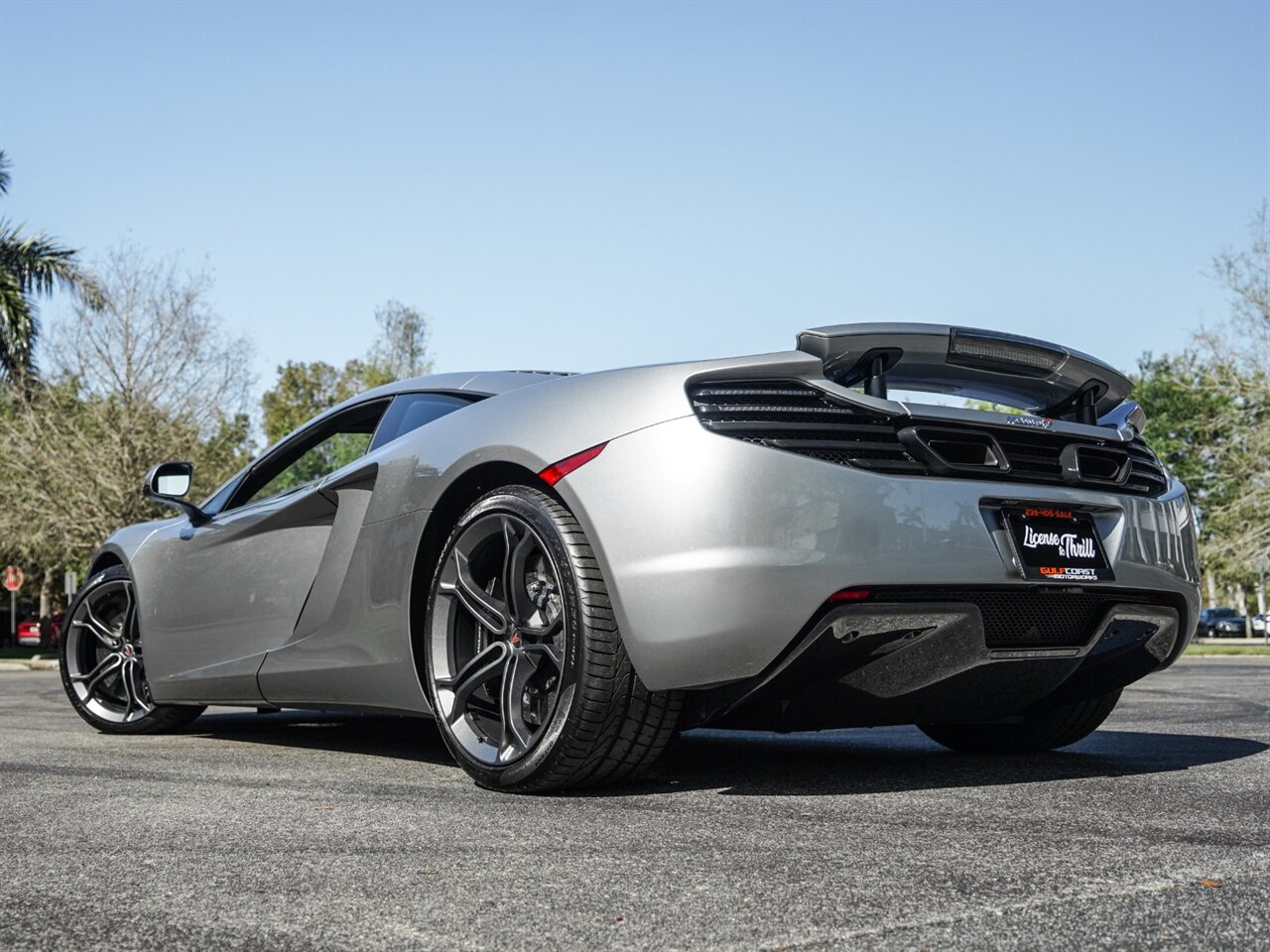 2012 McLaren MP4-12C   - Photo 46 - Bonita Springs, FL 34134