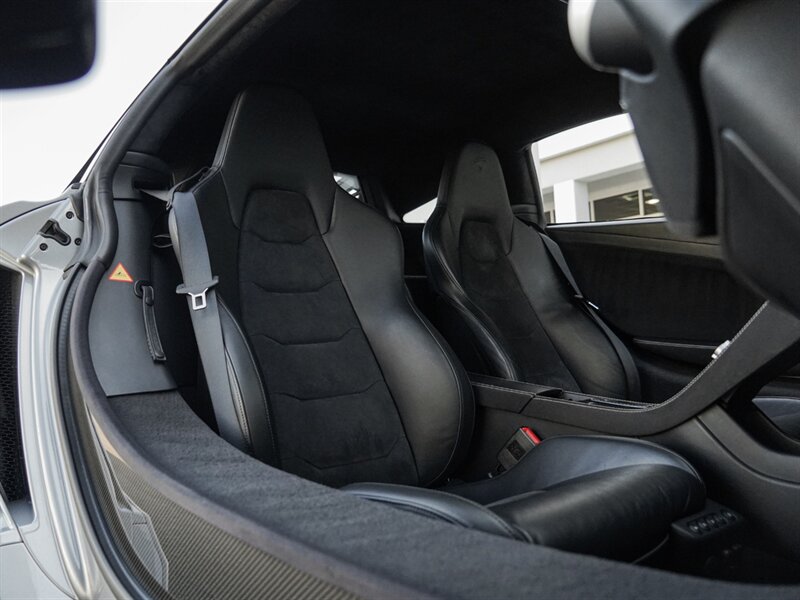 2012 McLaren MP4-12C - Photo 31 - Bonita Springs, FL 34134