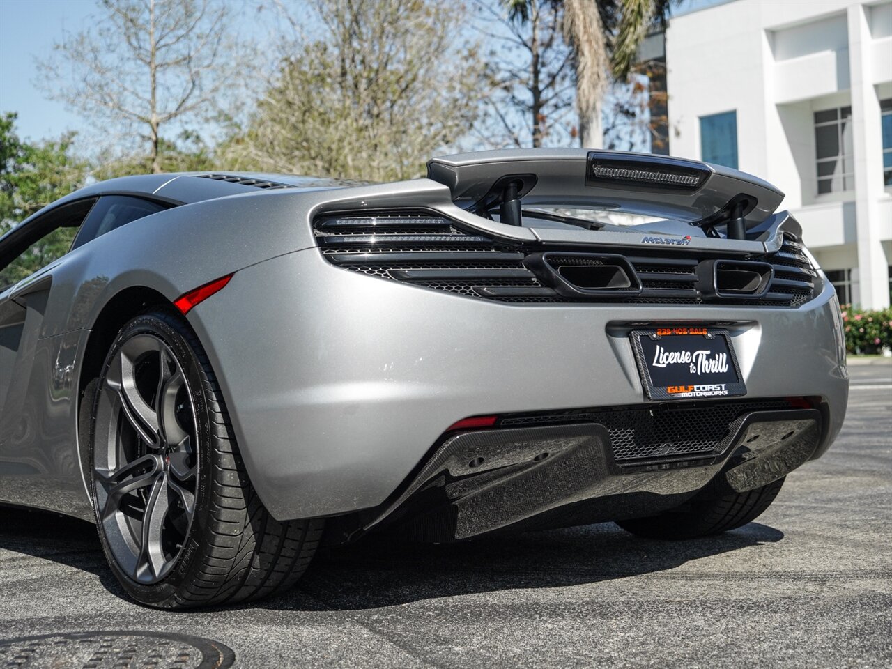 2012 McLaren MP4-12C   - Photo 50 - Bonita Springs, FL 34134