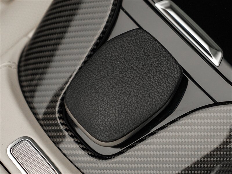 2022 Mercedes-Benz AMG SL 63 - Photo 33 - Bonita Springs, FL 34134