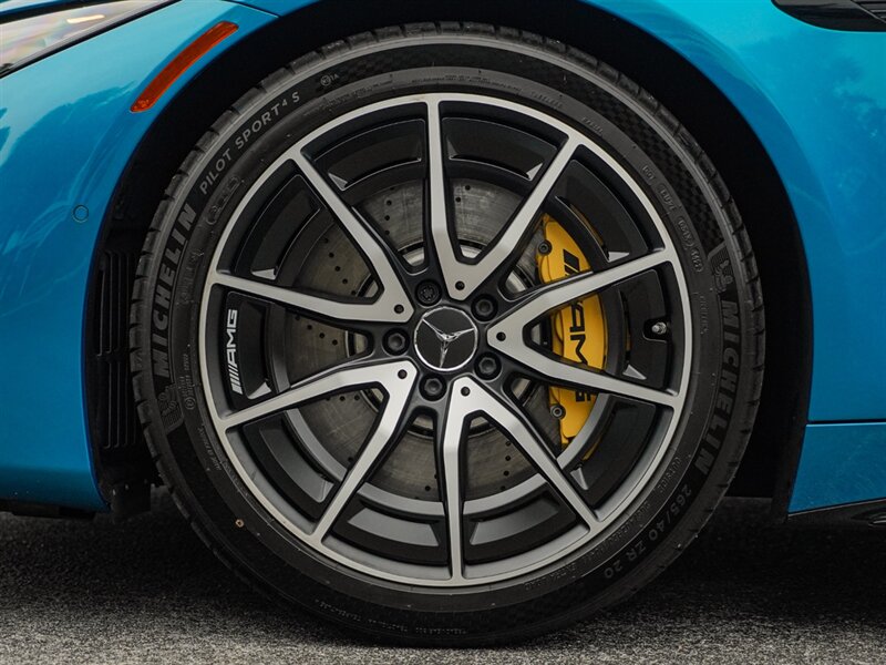 2022 Mercedes-Benz AMG SL 63 - Photo 49 - Bonita Springs, FL 34134