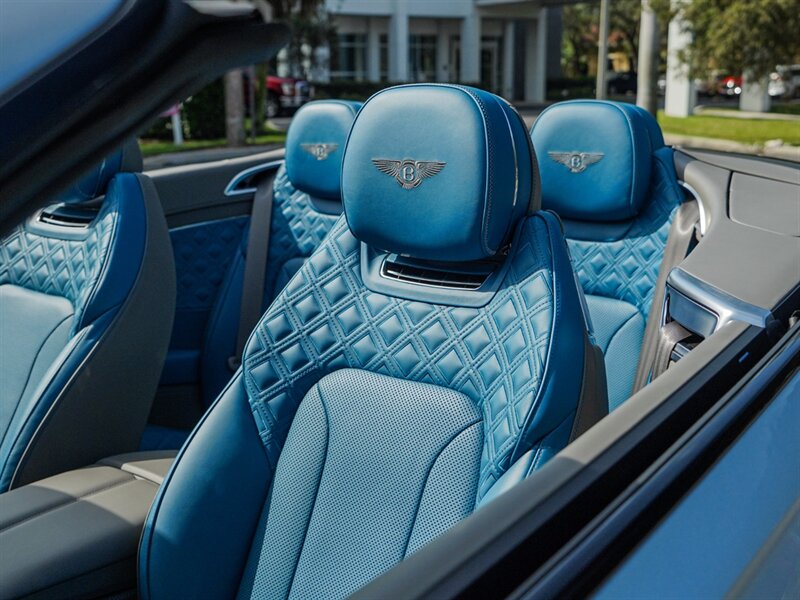 2022 Bentley Continental GTC V8   - Photo 9 - Bonita Springs, FL 34134