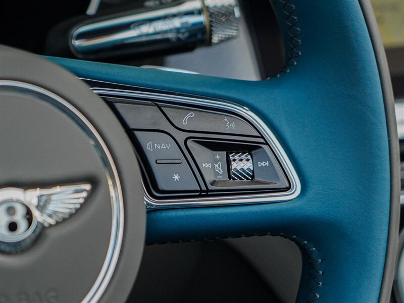 2022 Bentley Continental GTC V8   - Photo 34 - Bonita Springs, FL 34134