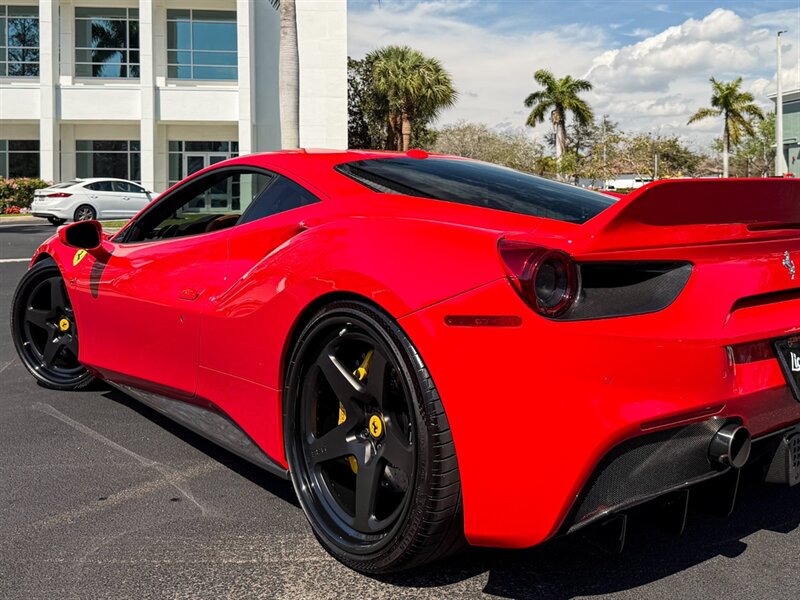 2018 Ferrari 488 GTB   - Photo 53 - Bonita Springs, FL 34134