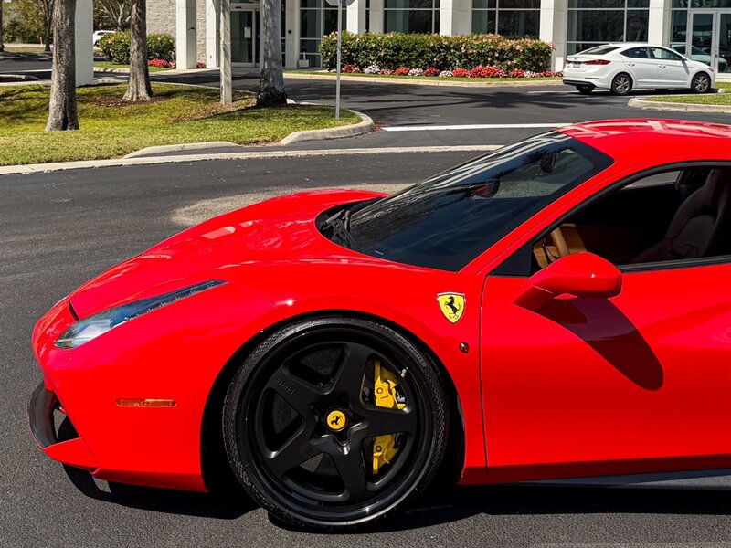 2018 Ferrari 488 GTB   - Photo 47 - Bonita Springs, FL 34134