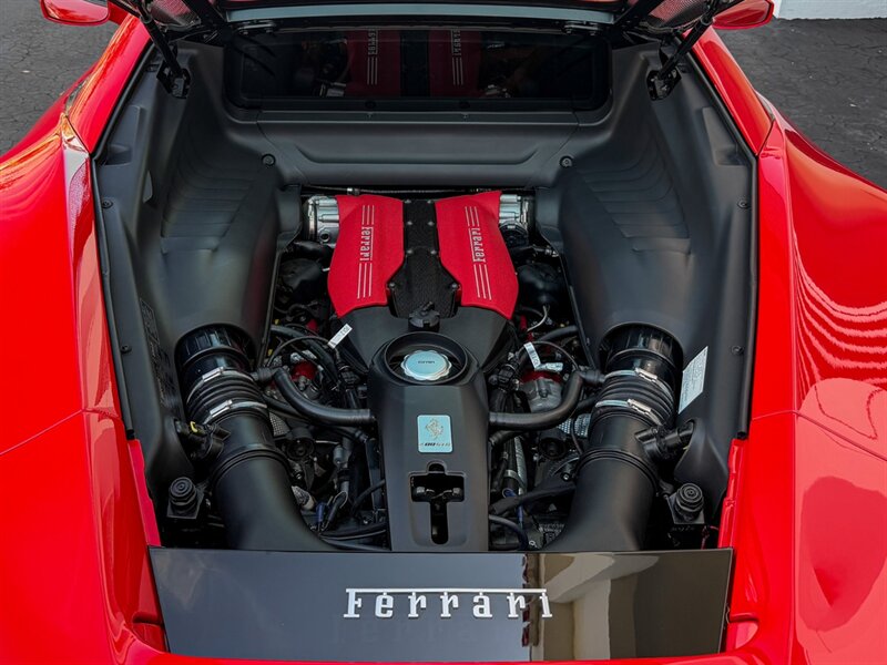 2018 Ferrari 488 GTB   - Photo 40 - Bonita Springs, FL 34134