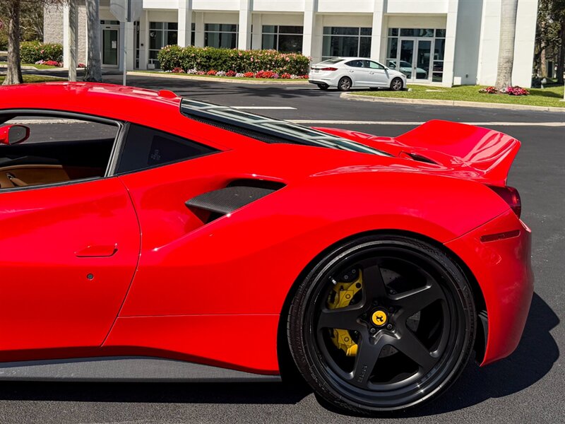 2018 Ferrari 488 GTB   - Photo 50 - Bonita Springs, FL 34134