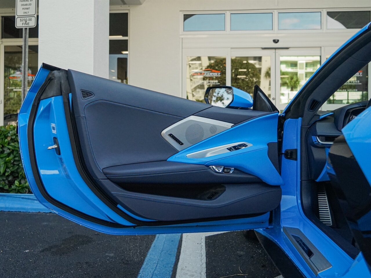 2022 Chevrolet Corvette Stingray   - Photo 25 - Bonita Springs, FL 34134