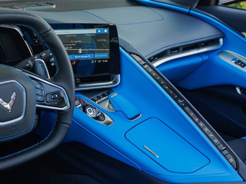 2022 Chevrolet Corvette Stingray   - Photo 15 - Bonita Springs, FL 34134