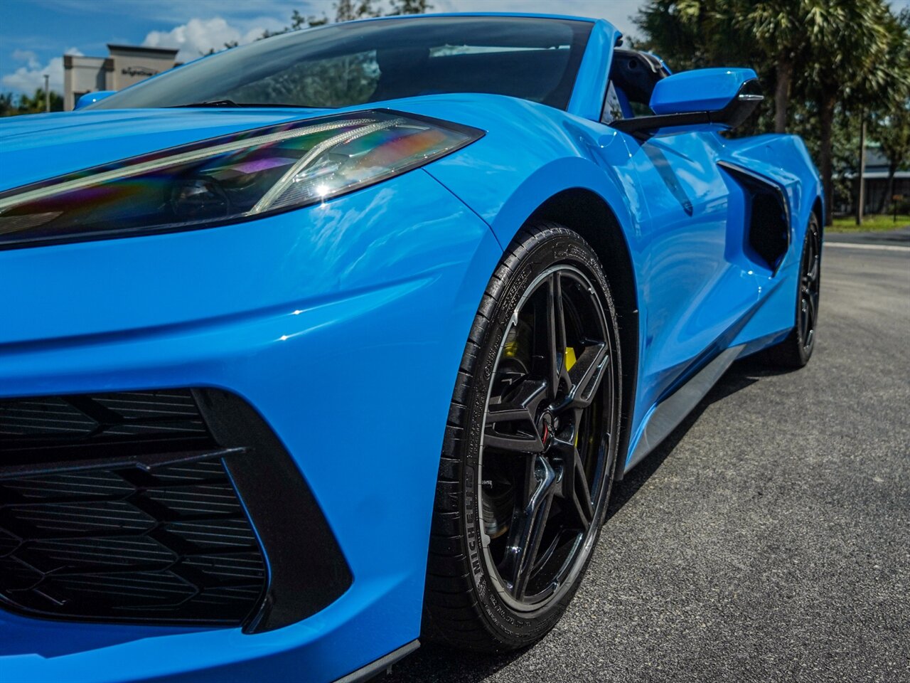 2022 Chevrolet Corvette Stingray   - Photo 12 - Bonita Springs, FL 34134