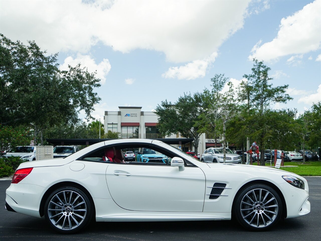 2019 Mercedes-Benz SL 550   - Photo 77 - Bonita Springs, FL 34134
