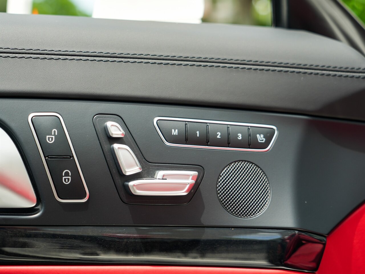 2019 Mercedes-Benz SL 550   - Photo 30 - Bonita Springs, FL 34134