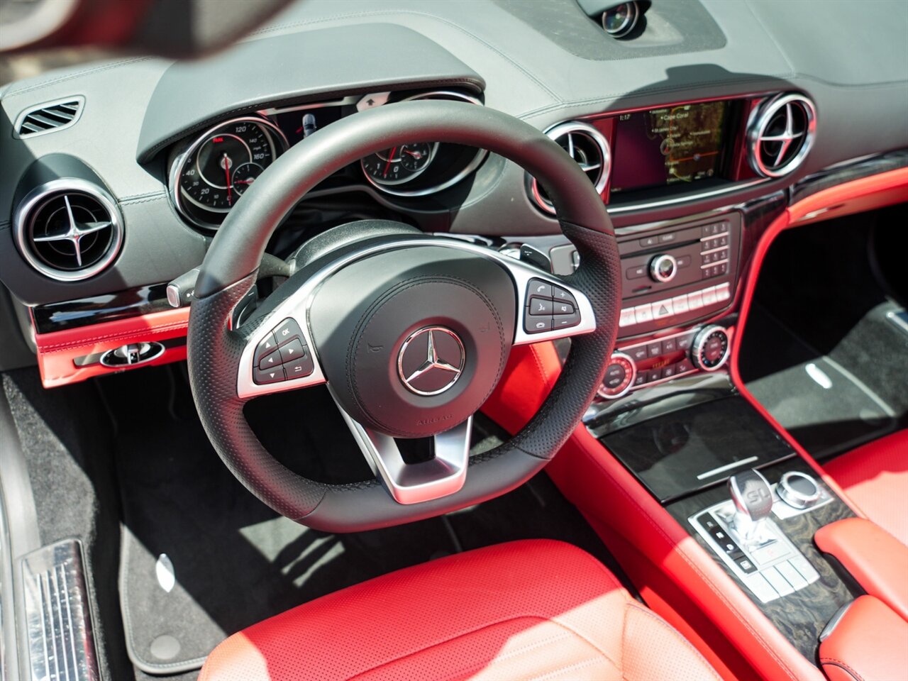 2019 Mercedes-Benz SL 550   - Photo 33 - Bonita Springs, FL 34134