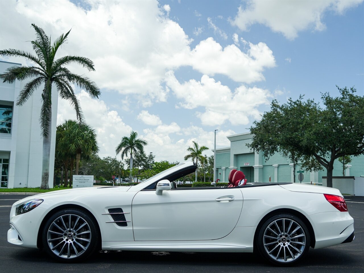 2019 Mercedes-Benz SL 550   - Photo 48 - Bonita Springs, FL 34134