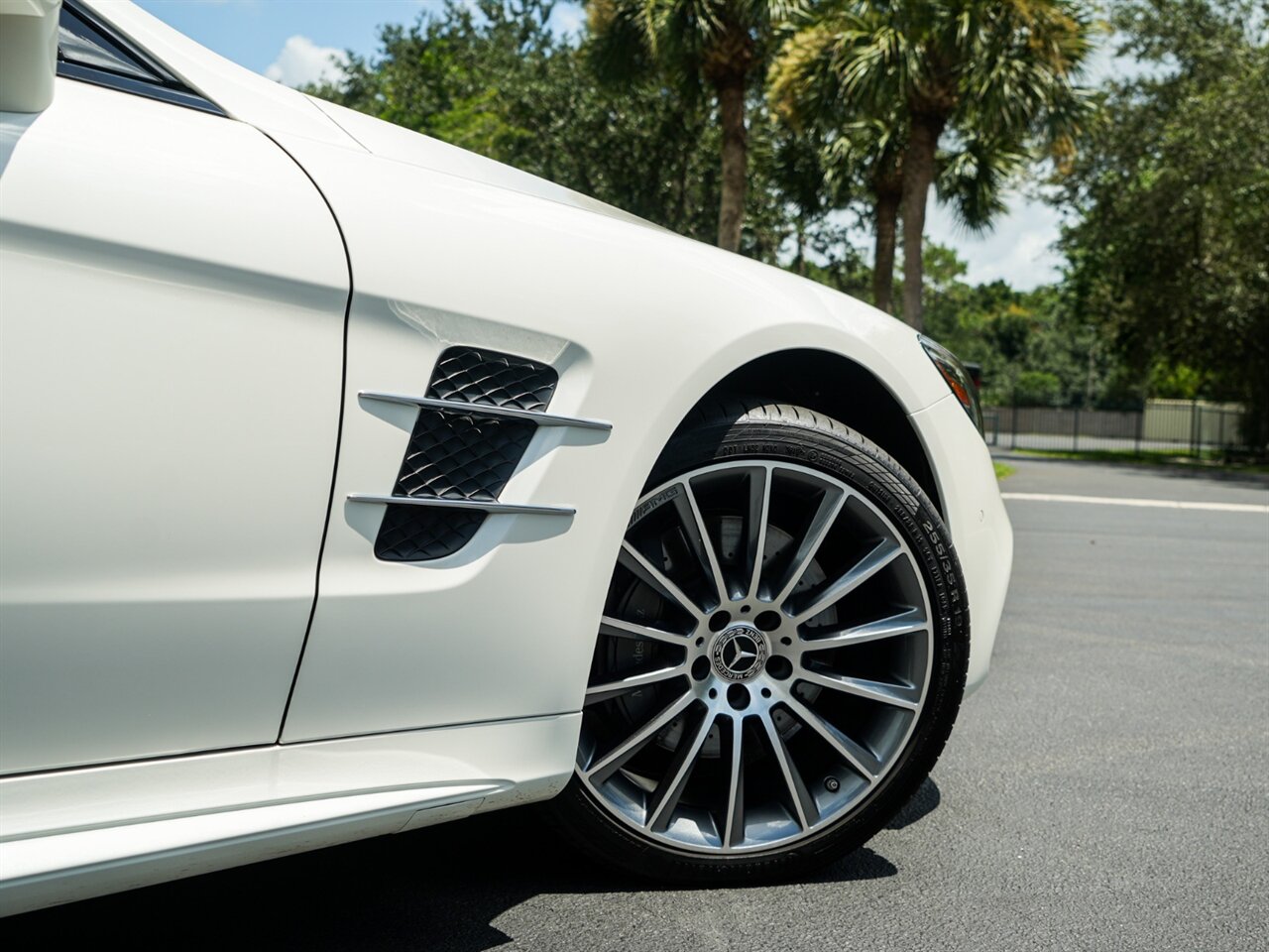 2019 Mercedes-Benz SL 550   - Photo 67 - Bonita Springs, FL 34134