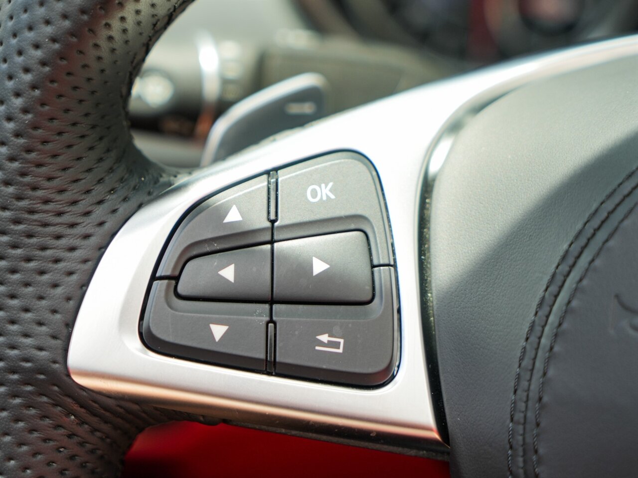 2019 Mercedes-Benz SL 550   - Photo 34 - Bonita Springs, FL 34134