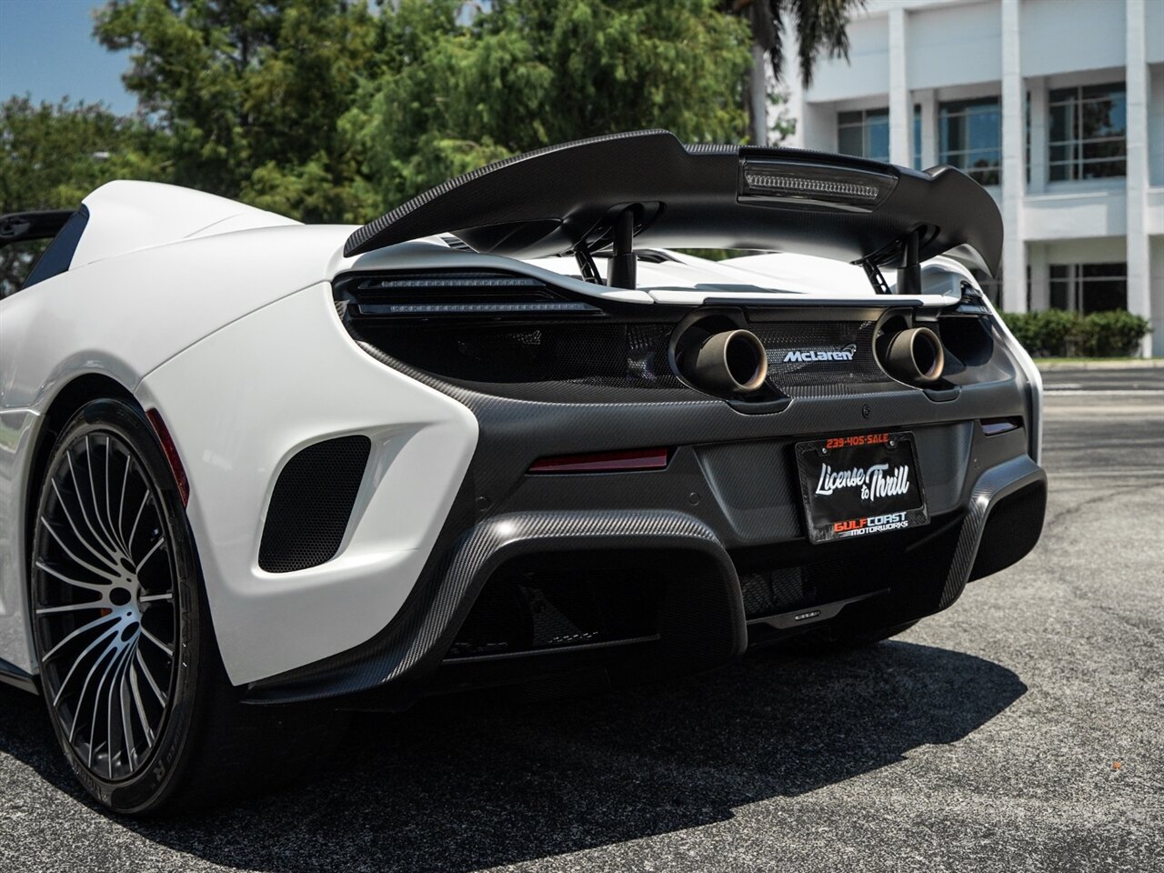 2016 McLaren 675LT Spider   - Photo 50 - Bonita Springs, FL 34134