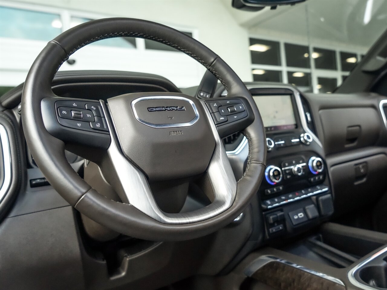 2020 GMC Sierra 2500HD Denali   - Photo 13 - Bonita Springs, FL 34134