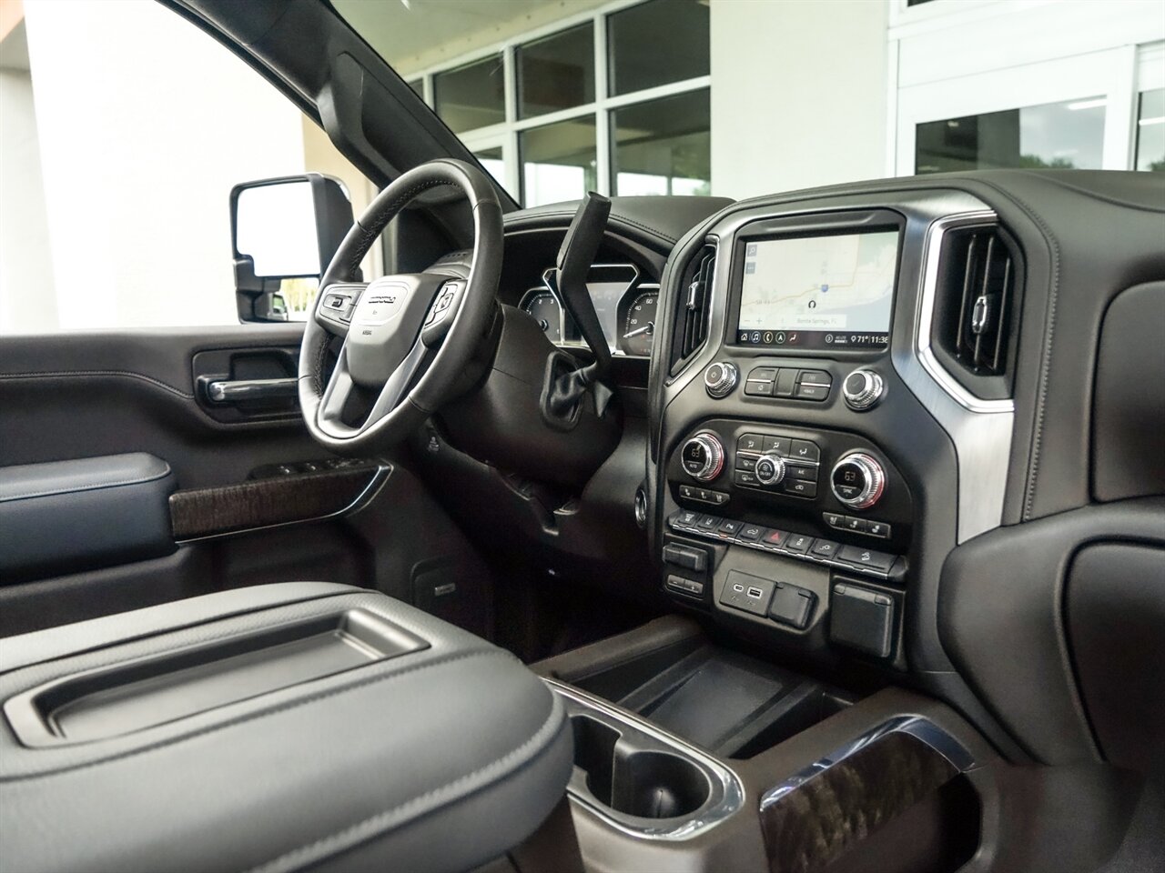 2020 GMC Sierra 2500HD Denali   - Photo 25 - Bonita Springs, FL 34134