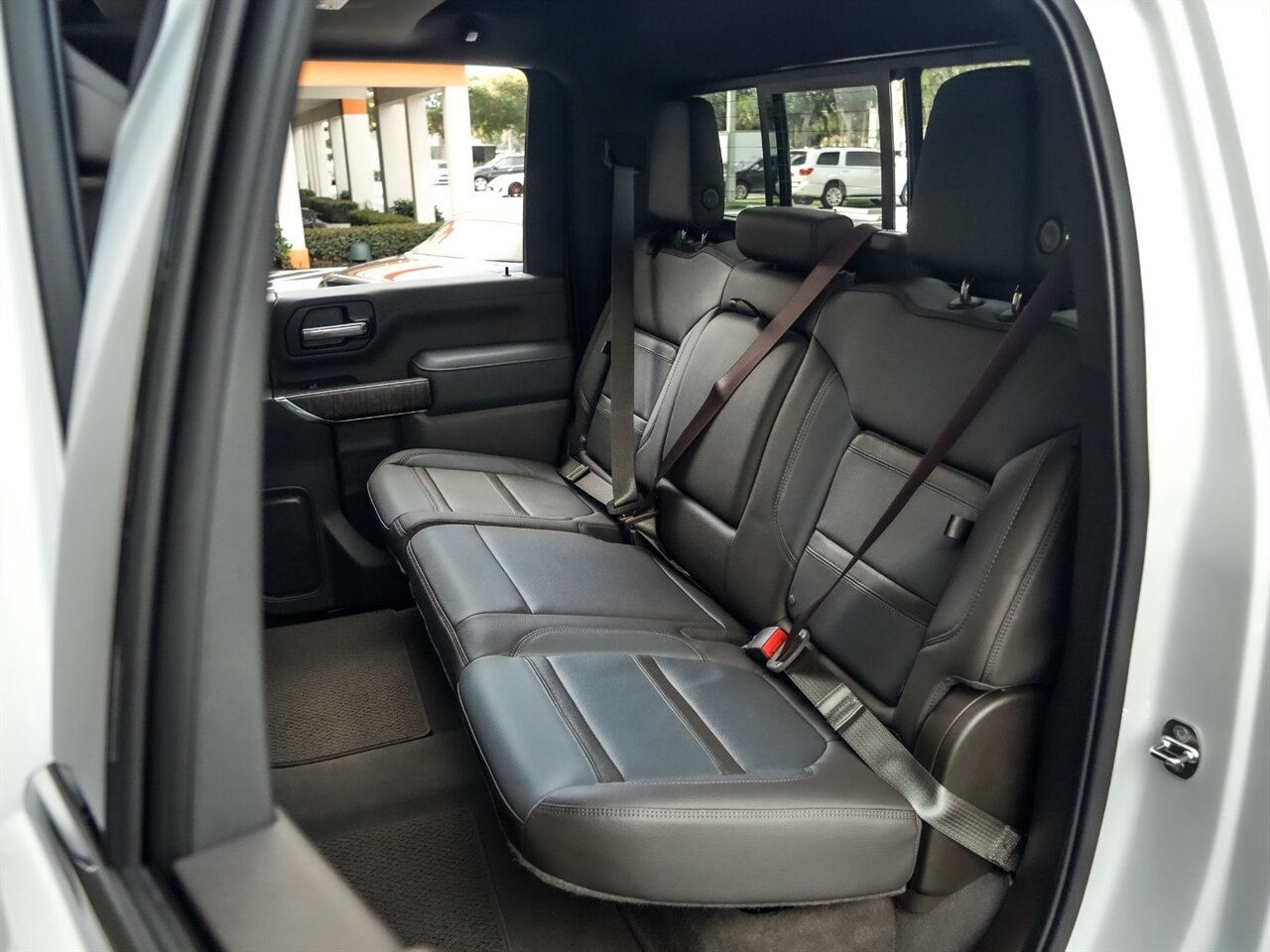 2020 GMC Sierra 2500HD Denali   - Photo 19 - Bonita Springs, FL 34134