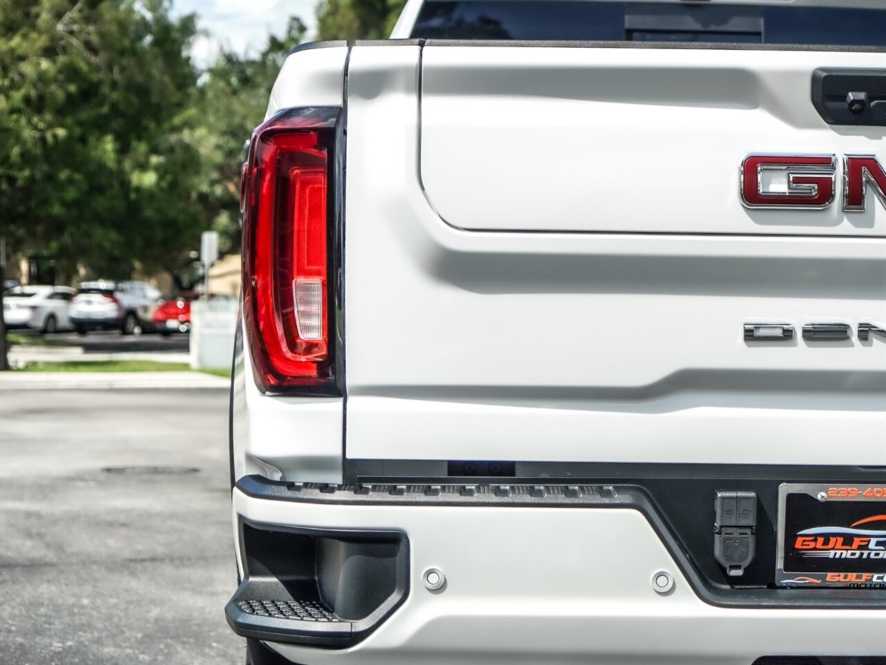 2020 GMC Sierra 2500HD Denali   - Photo 43 - Bonita Springs, FL 34134