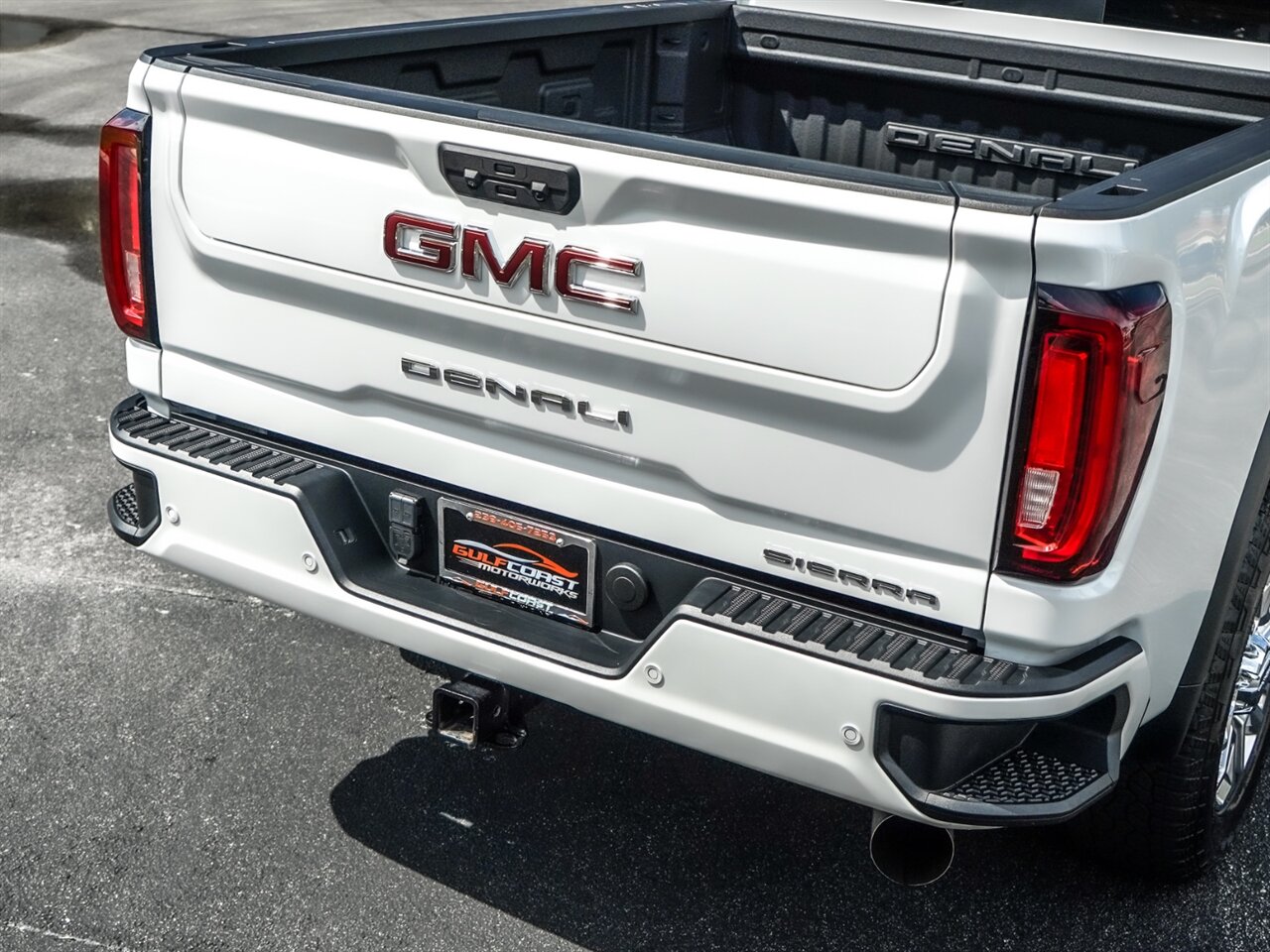 2020 GMC Sierra 2500HD Denali   - Photo 50 - Bonita Springs, FL 34134