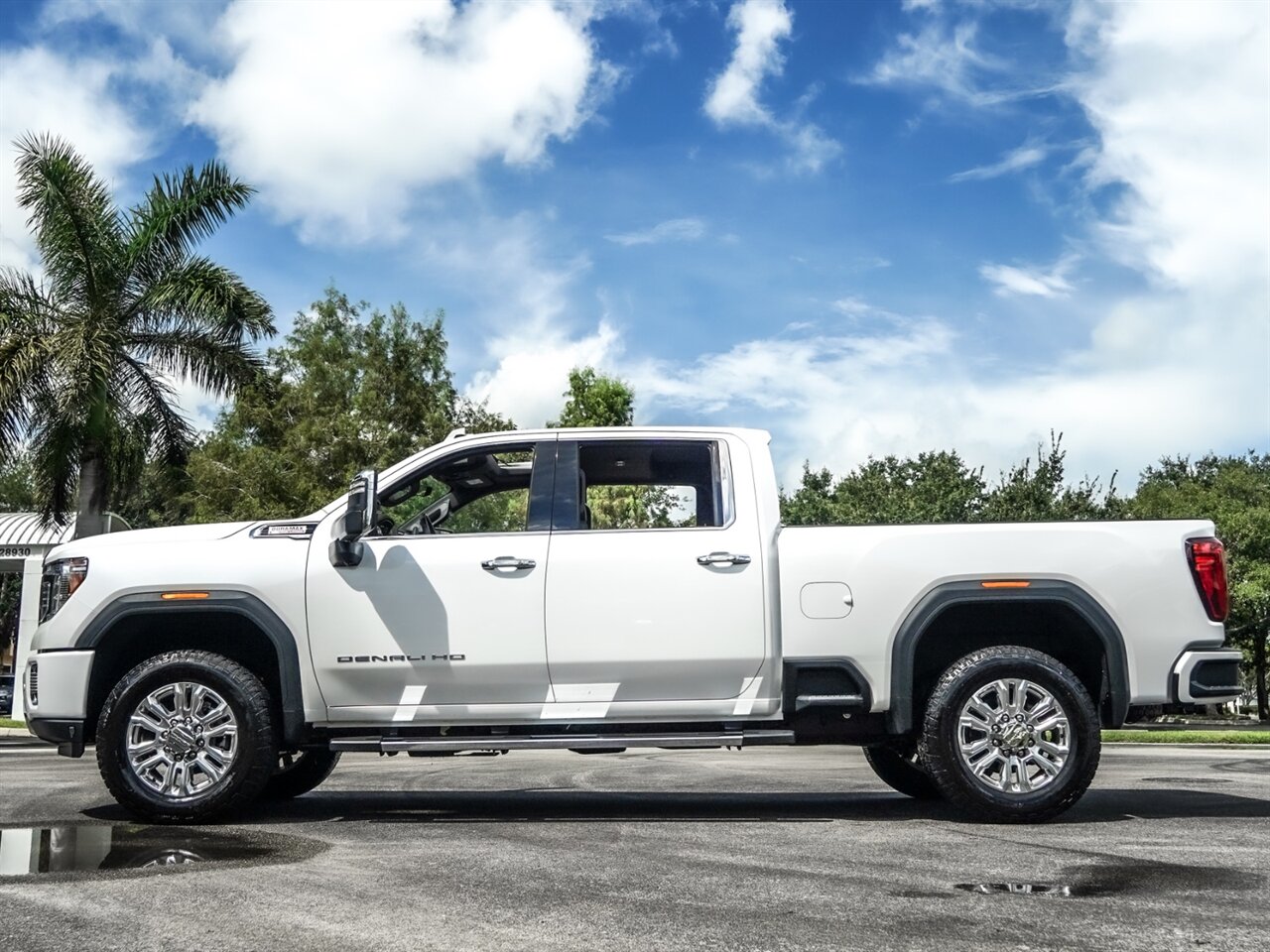 2020 GMC Sierra 2500HD Denali   - Photo 35 - Bonita Springs, FL 34134