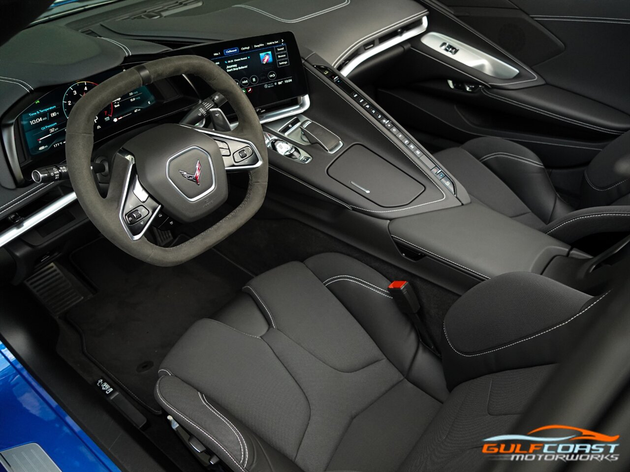 2023 Chevrolet Corvette Stingray photo 2