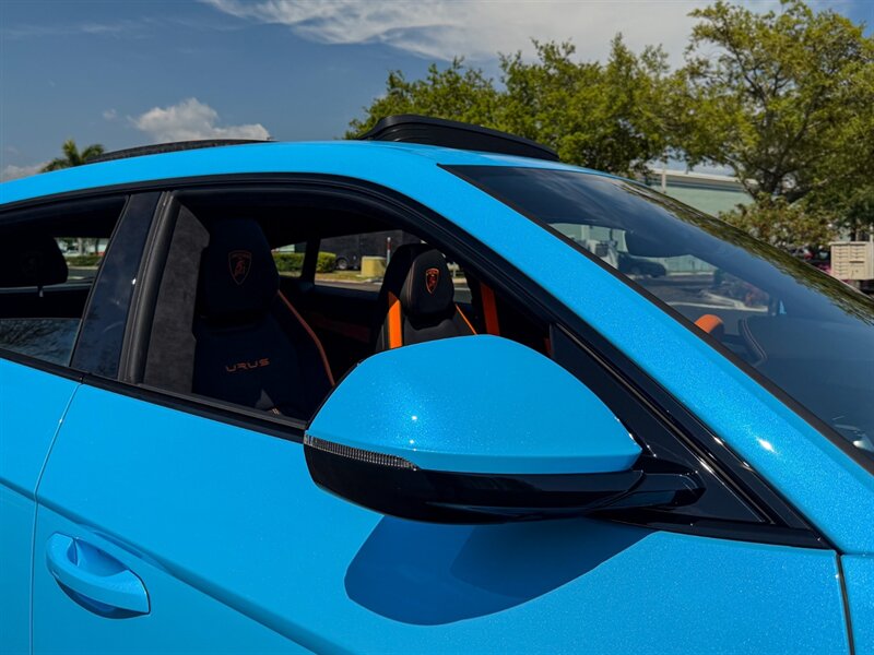 2023 Lamborghini Urus S - Photo 69 - Bonita Springs, FL 34134