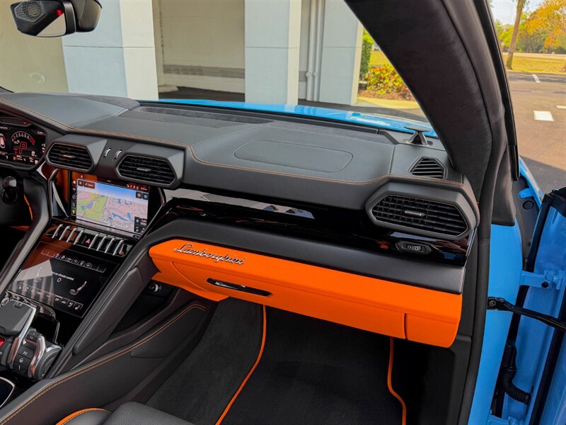 2023 Lamborghini Urus S - Photo 38 - Bonita Springs, FL 34134