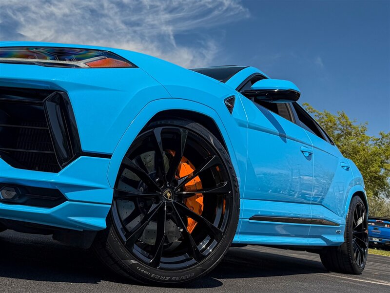 2023 Lamborghini Urus S - Photo 12 - Bonita Springs, FL 34134