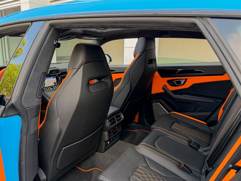 2023 Lamborghini Urus S - Photo 25 - Bonita Springs, FL 34134