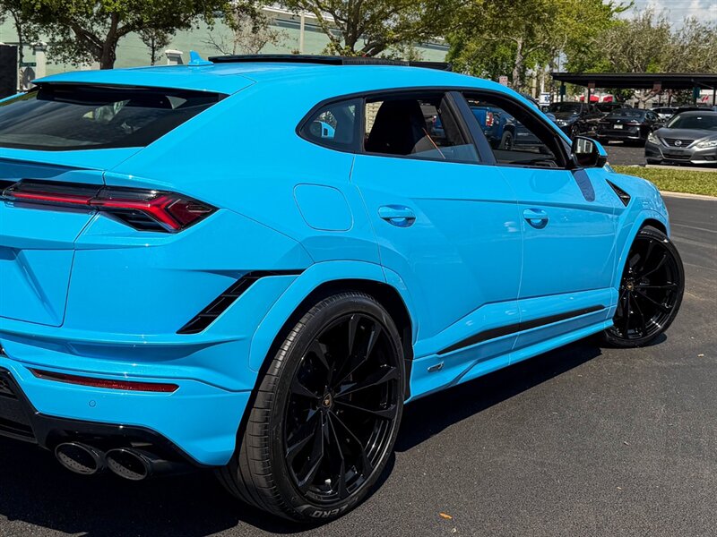2023 Lamborghini Urus S - Photo 63 - Bonita Springs, FL 34134