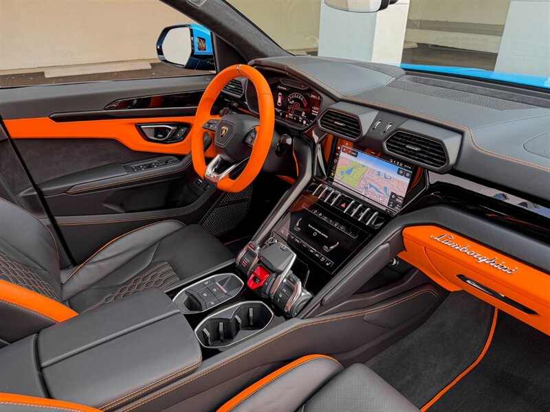 2023 Lamborghini Urus S - Photo 37 - Bonita Springs, FL 34134