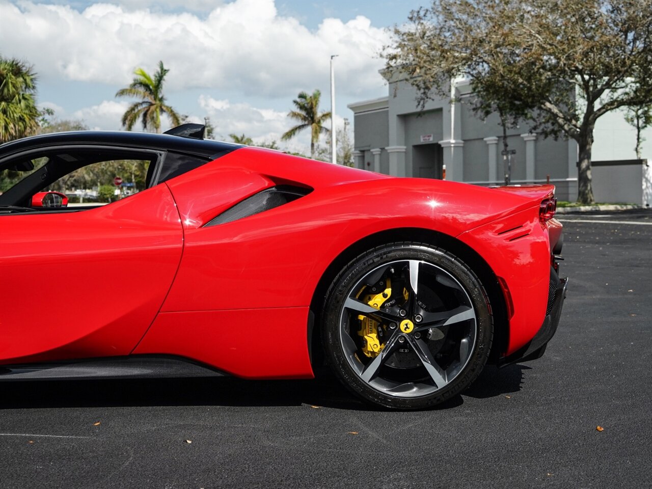 2022 Ferrari SF90 Stradale   - Photo 46 - Bonita Springs, FL 34134