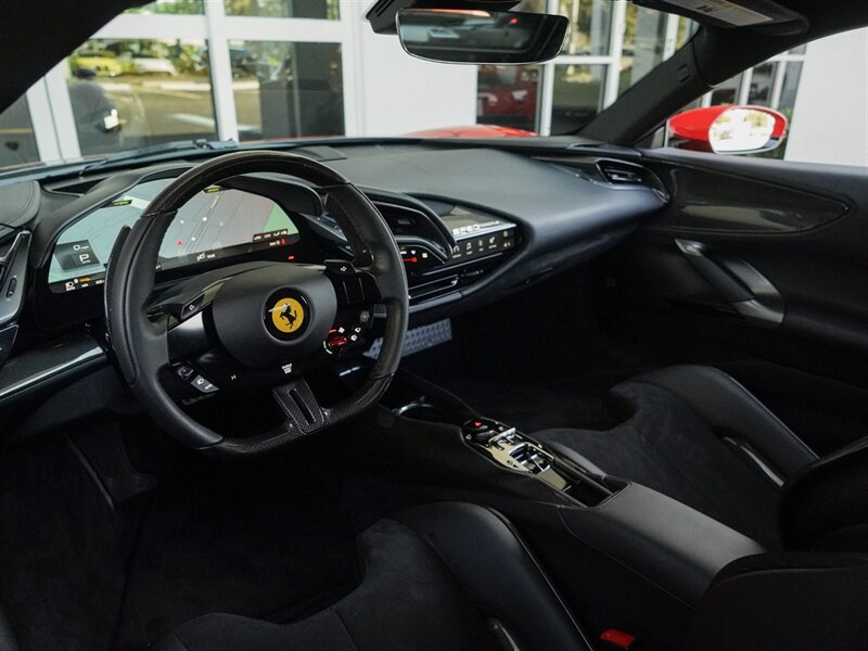 2022 Ferrari SF90 Stradale   - Photo 2 - Bonita Springs, FL 34134