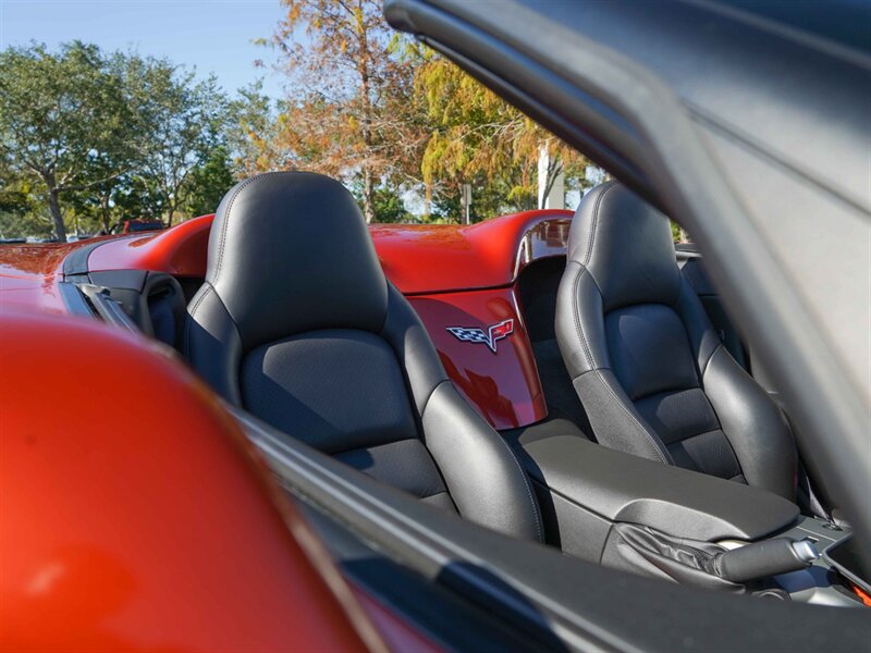 2005 Chevrolet Corvette   - Photo 4 - Bonita Springs, FL 34134