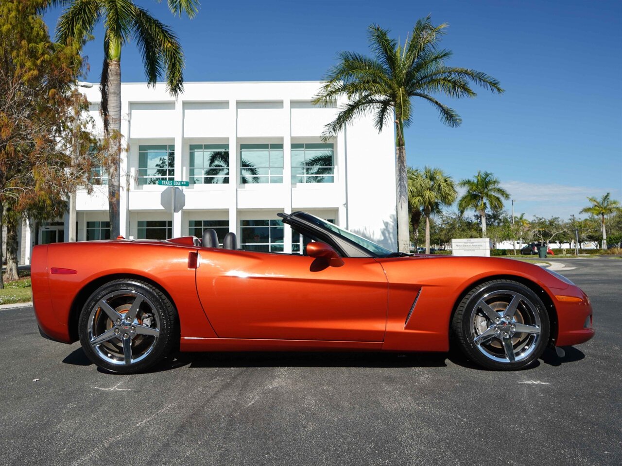 2005 Chevrolet Corvette   - Photo 8 - Bonita Springs, FL 34134