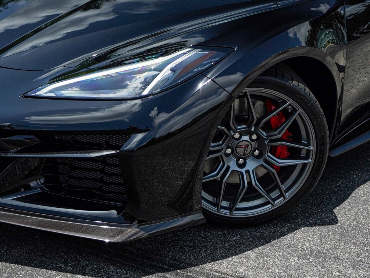 2023 Chevrolet Corvette Z06   - Photo 11 - Bonita Springs, FL 34134