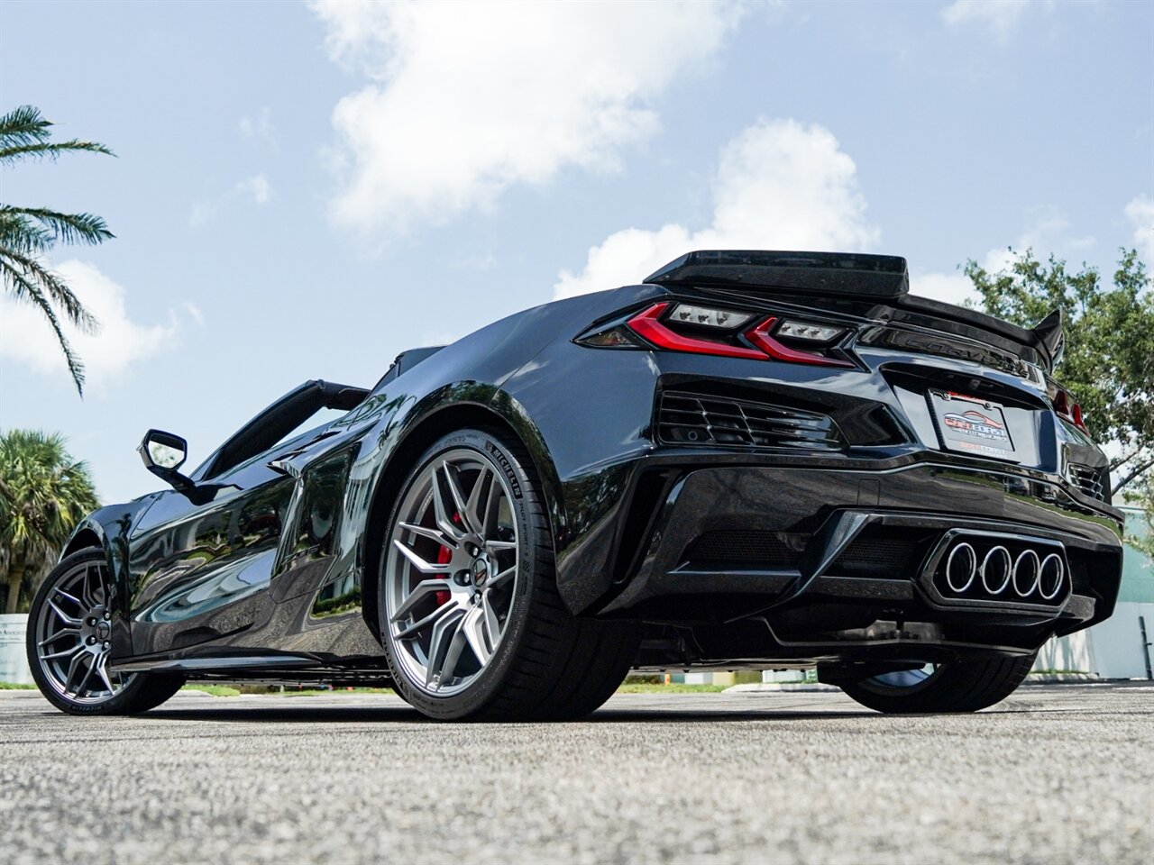 2023 Chevrolet Corvette Z06   - Photo 54 - Bonita Springs, FL 34134