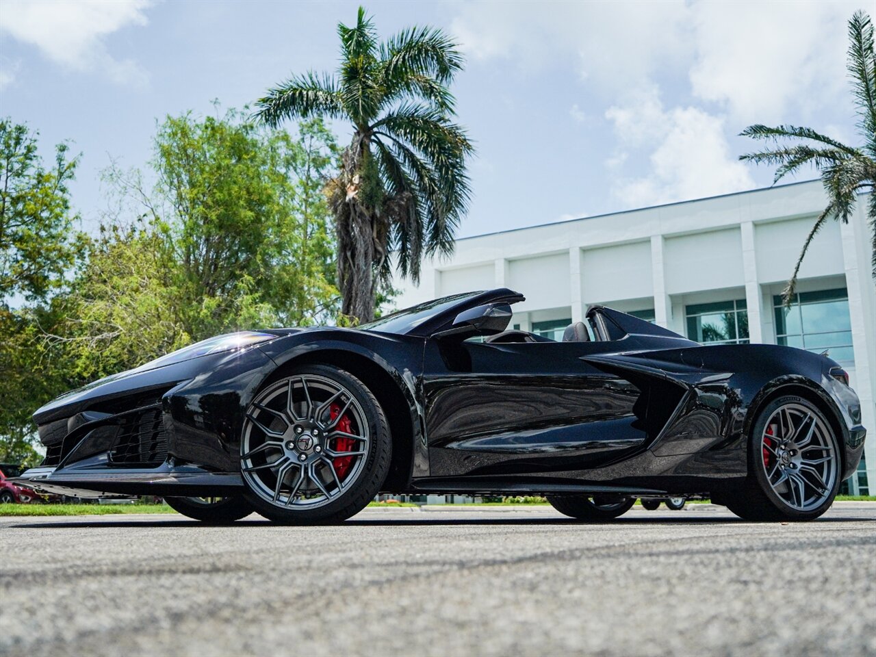 2023 Chevrolet Corvette Z06   - Photo 45 - Bonita Springs, FL 34134