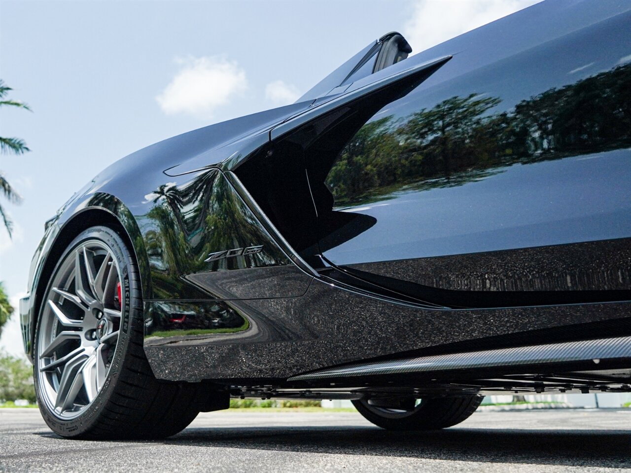 2023 Chevrolet Corvette Z06   - Photo 77 - Bonita Springs, FL 34134