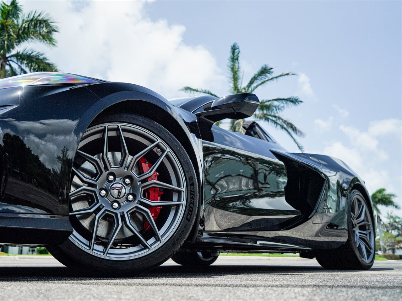 2023 Chevrolet Corvette Z06   - Photo 46 - Bonita Springs, FL 34134