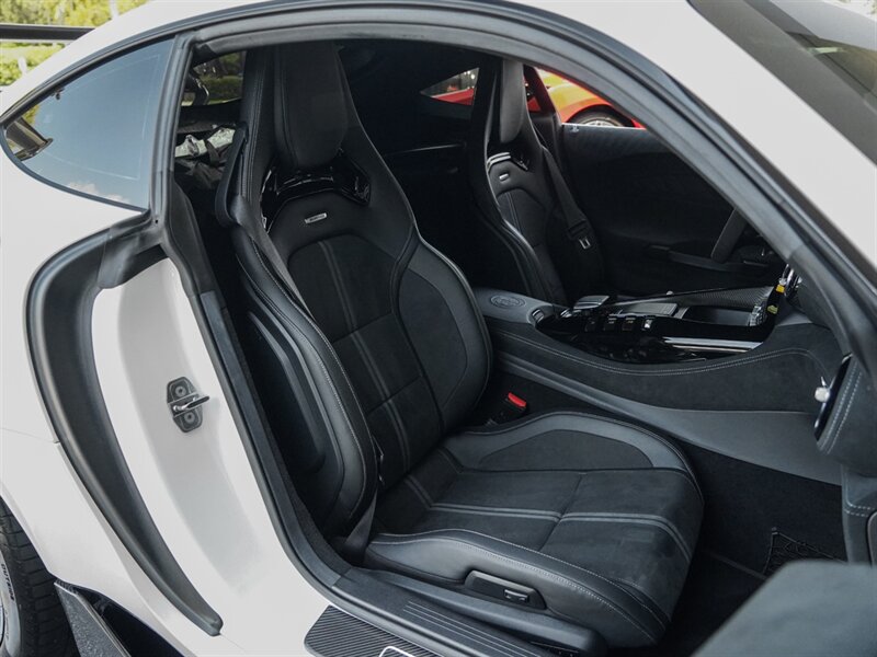 2021 Mercedes-Benz AMG GT Black Series - Photo 40 - Bonita Springs, FL 34134