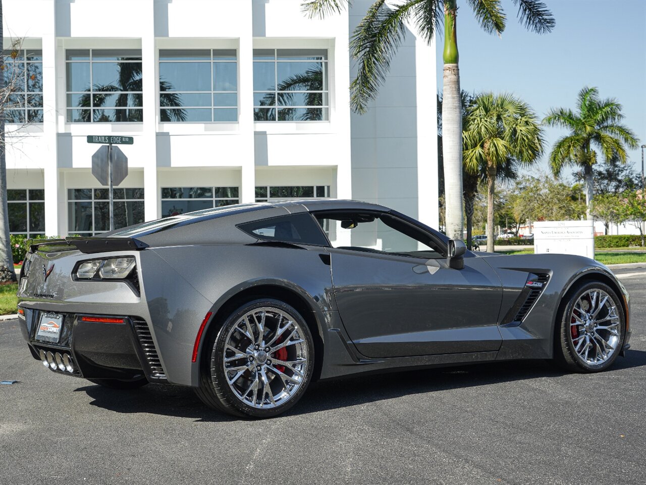 2016 Chevrolet Corvette Z06   - Photo 18 - Bonita Springs, FL 34134