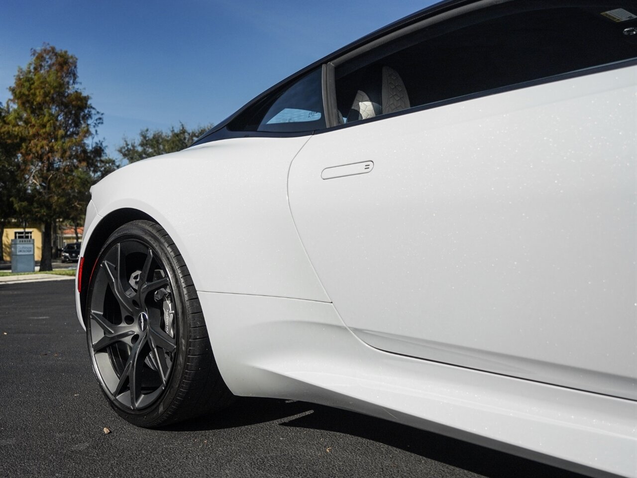 2019 Aston Martin DBS Superleggera   - Photo 76 - Bonita Springs, FL 34134