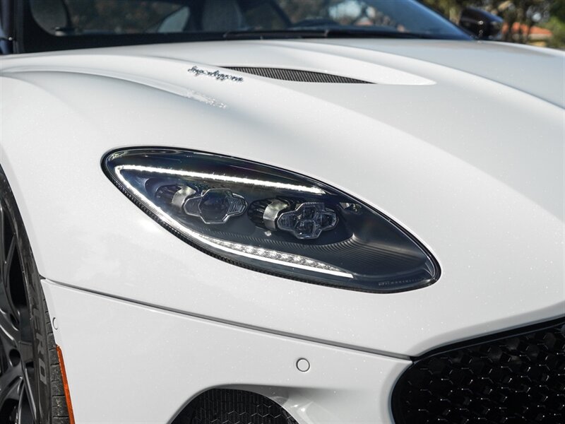 2019 Aston Martin DBS Superleggera   - Photo 3 - Bonita Springs, FL 34134